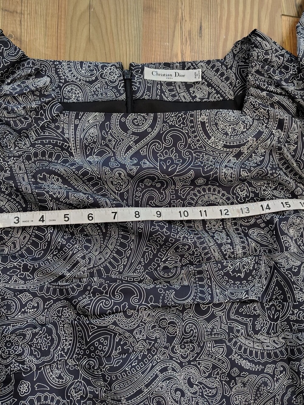 Dior Black and Silver Paisley Long-Sleeve Square Neck Dress - Picture 4 of 8